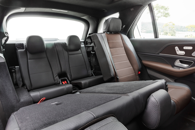 Illustration for article titled The 2020 Mercedes-Benz GLE-Class Finally Gets A Third Row Seat